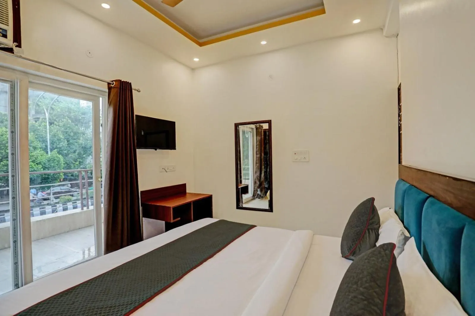 ****  Hotel Grace Plaza Near Igi Airport Delhi New Delhi India