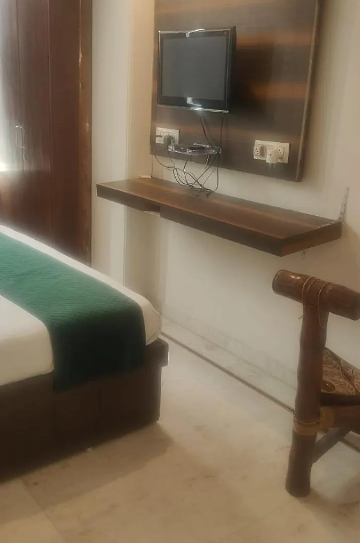 Hotel Grace Plaza Near Igi Airport Delhi New Delhi
